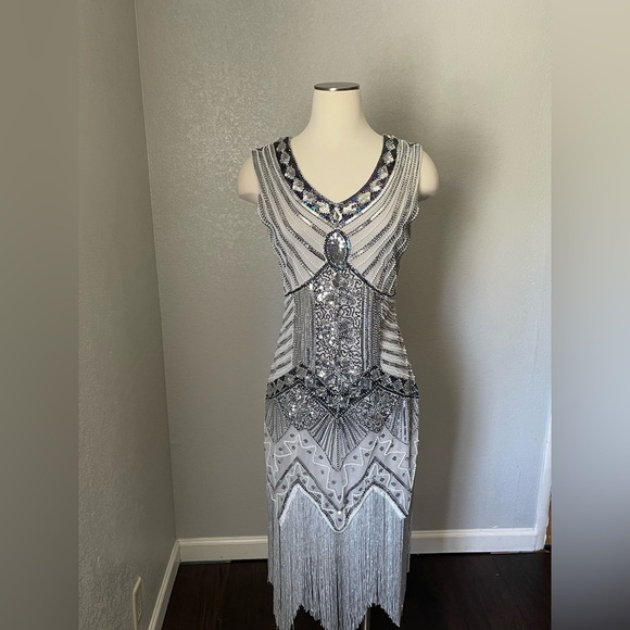 Silver Sequin Embellished V-Neck Sheath Dress for Prom - Picture 1 of 5